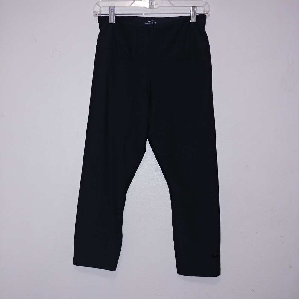 Nike Dri-Fit Capri Leggings